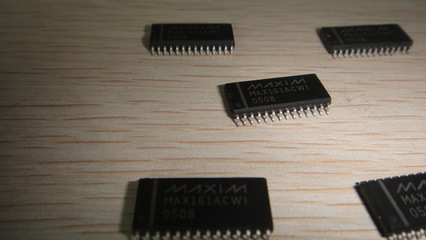 MAX161ACWI集成電路 全面解析價格、供應商與產(chǎn)品特性